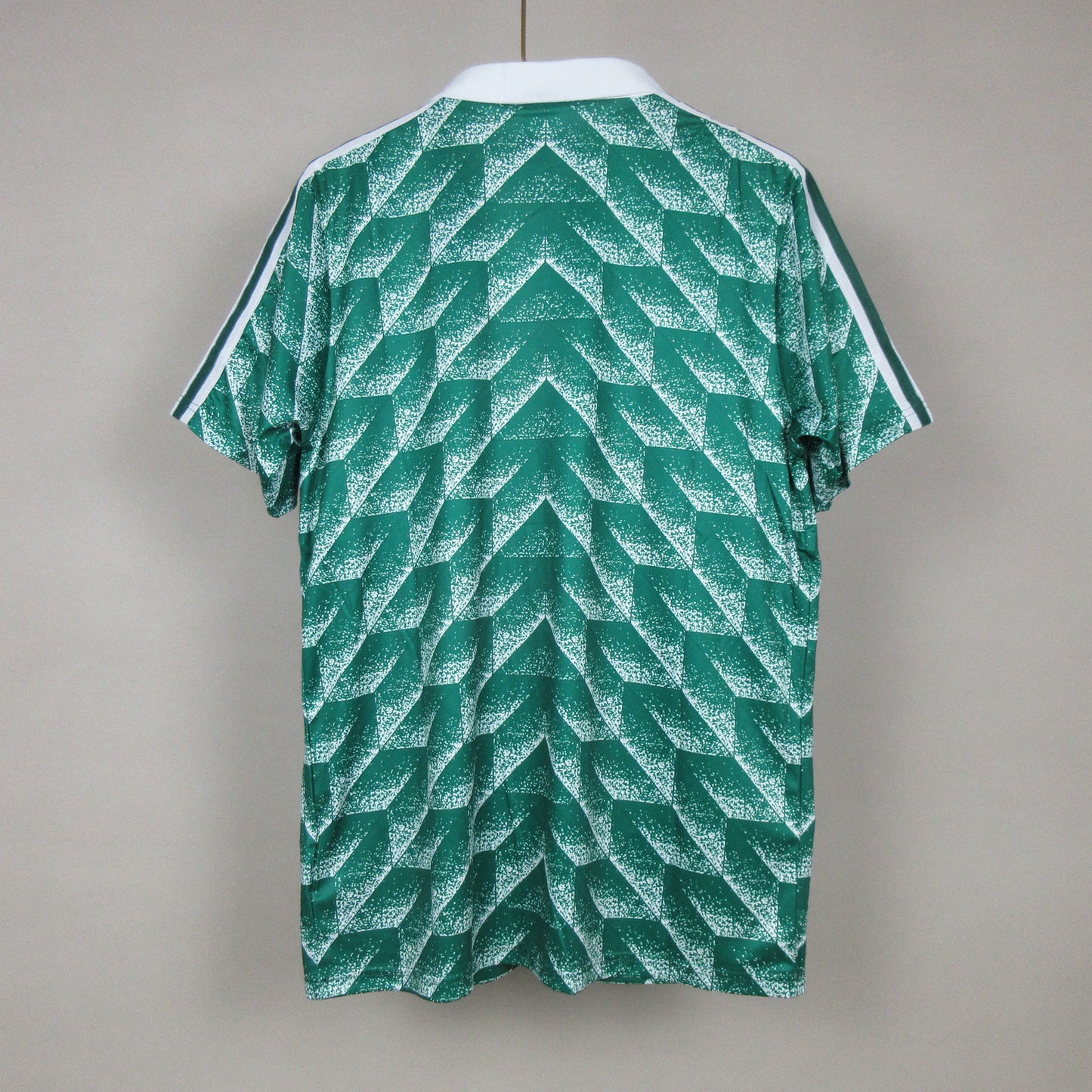 Hannover 1990-91 Away