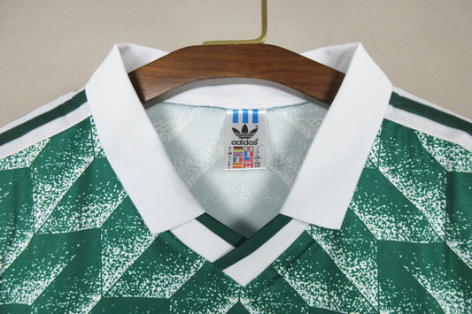 Hannover 1990-91 Away