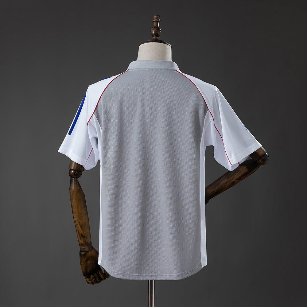 Japan 2002 Away