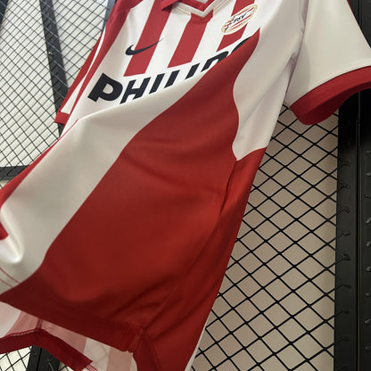 Eindhoven  2000-01 Home