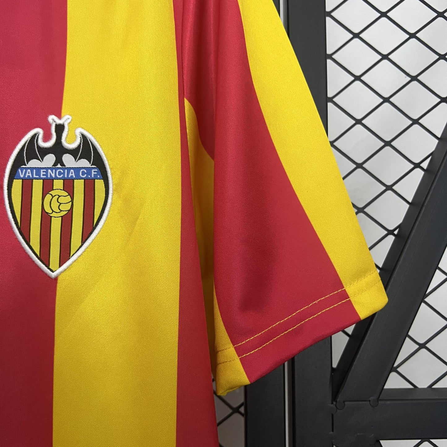 Valencia 1980-82 Home