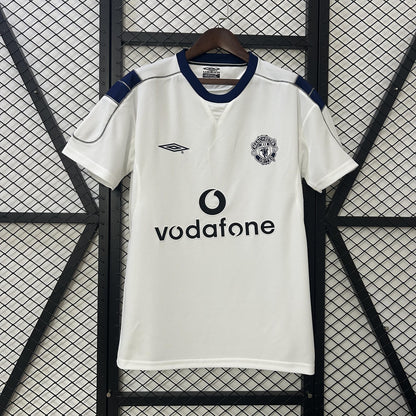 Manchester United 2000-01 Away