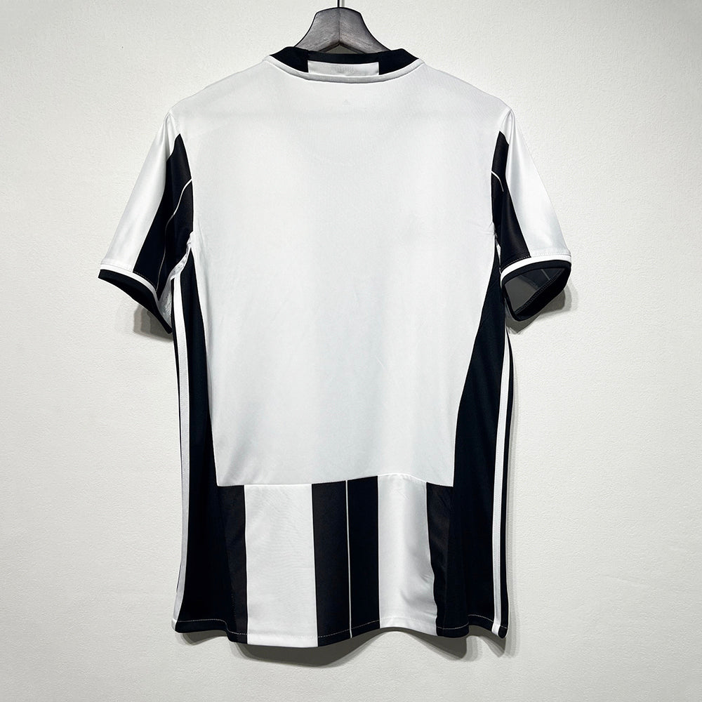 Juventus 2016-17 Home