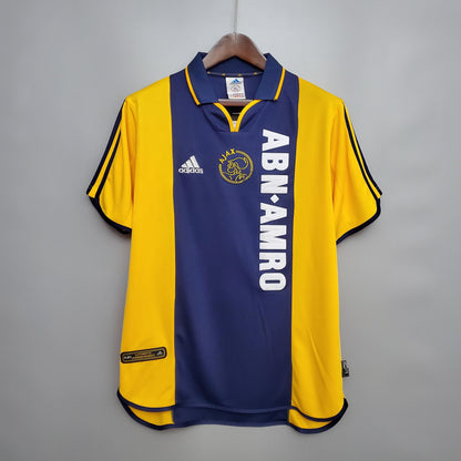 Ajax 2000-01 away