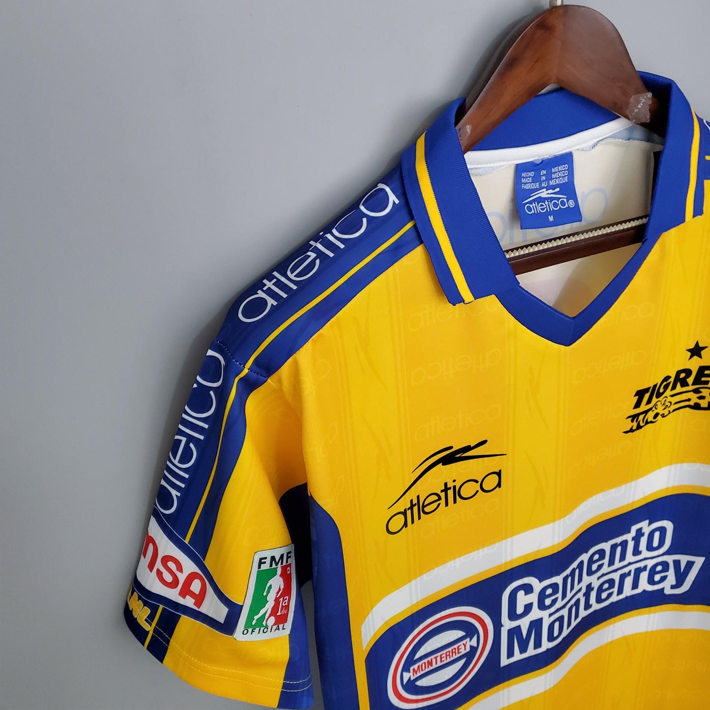 Tigers 1999-00 Home