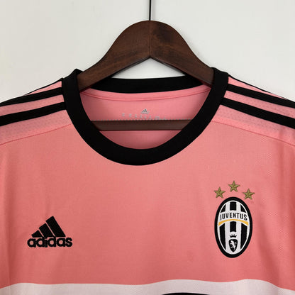 Juventus 2015-16 Away