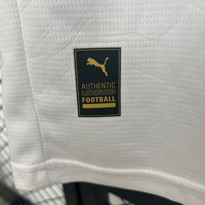 Valencia 2025-26 Home
