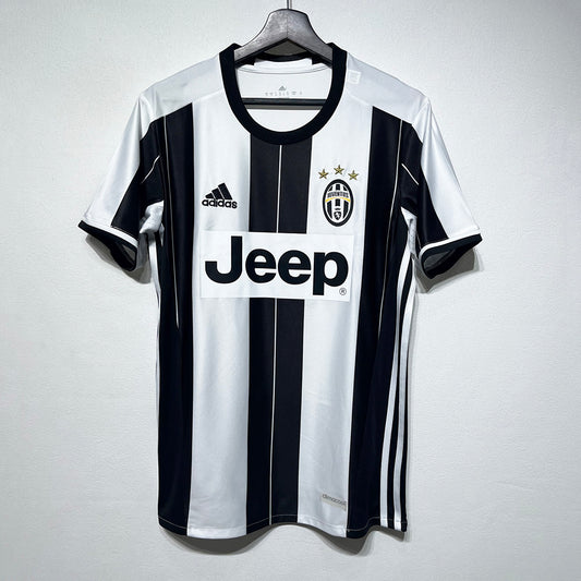 Juventus 2016-17 Home