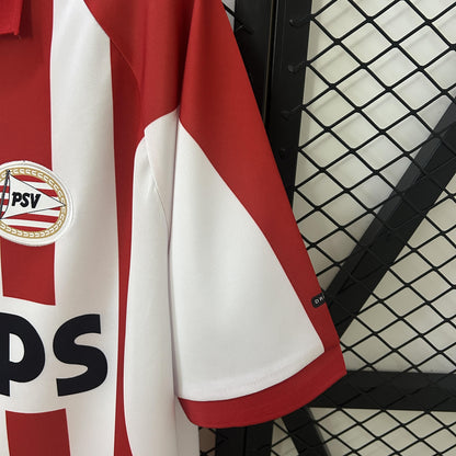 Eindhoven  2000-01 Home