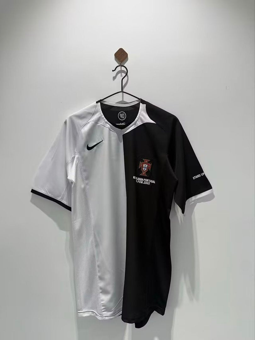 Portugal 2005 Away