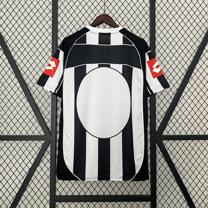 Juventus 2002-03 Home