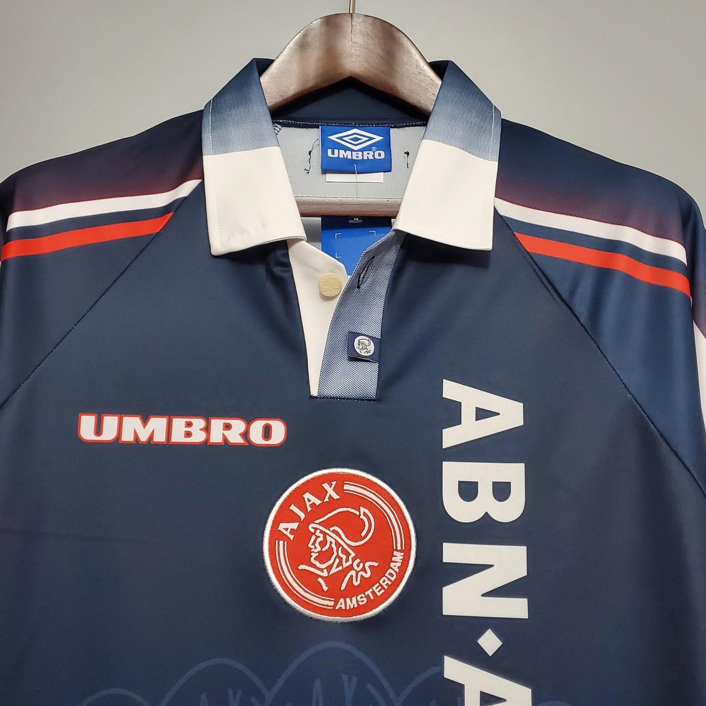 Ajax 1997-98 Away