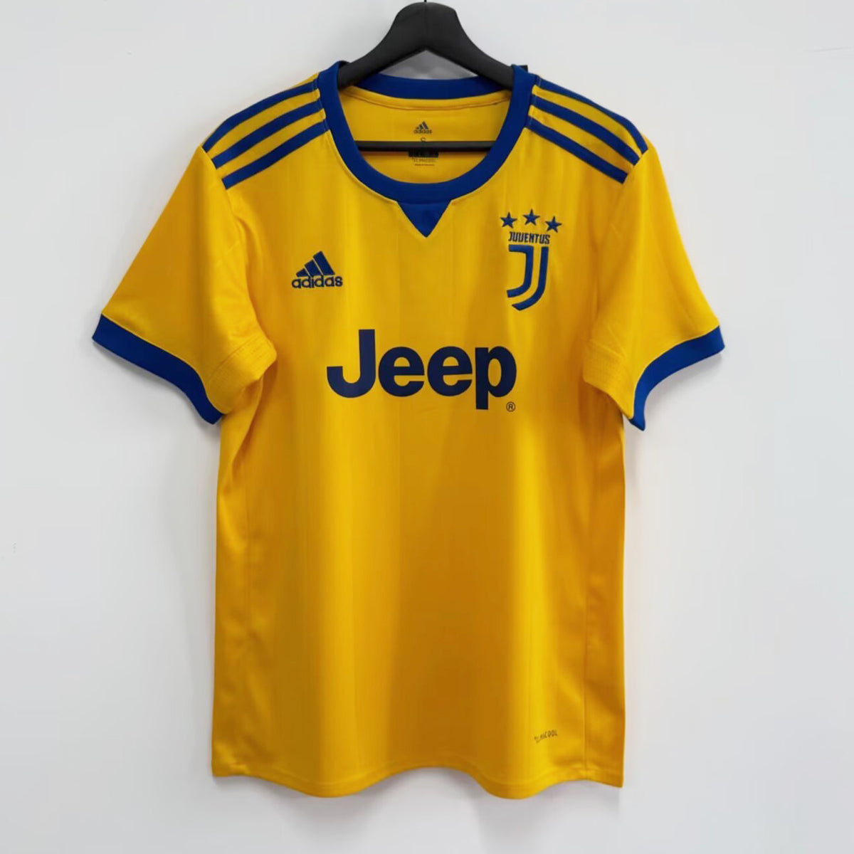 Juventus 2017-18 Away